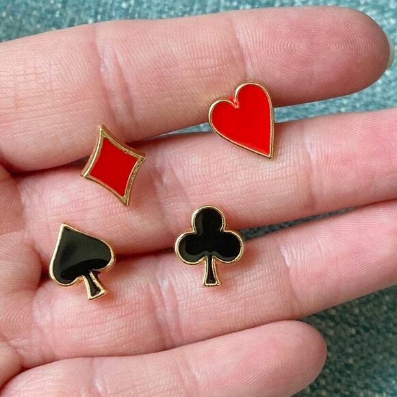 4x Casino Earrings Retro Gold Ace Playing Cards Spade Clover Heart Diamond Suite - Picture 2 of 3